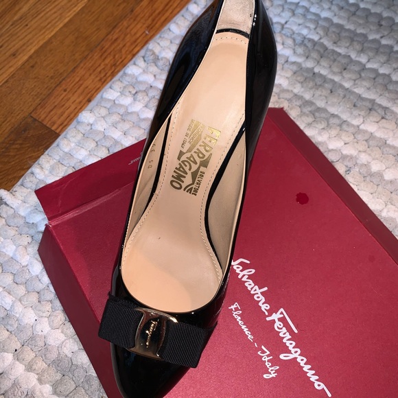 Salvatore Ferragamo “Rilly” Black Patent Heels - Picture 3 of 8